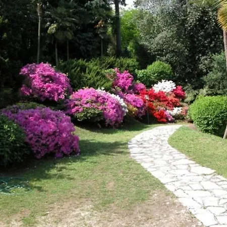 Appartamento Da Ale Con Spiaggia Privata Sul Lago *