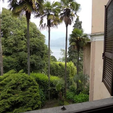 Da Ale Con Spiaggia Privata Sul Lago Appartamento